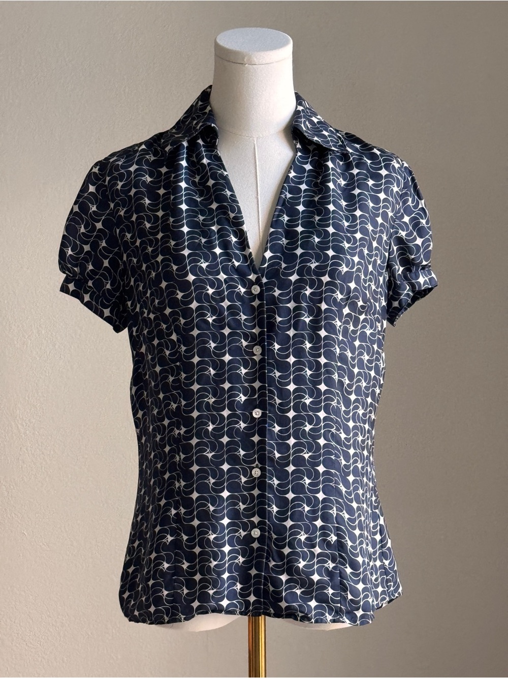 Ann Taylor 100% Silk Printed Blouse